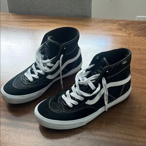 Vans Gilbert Crockett Black and White High-Top Sneakers Size 10
